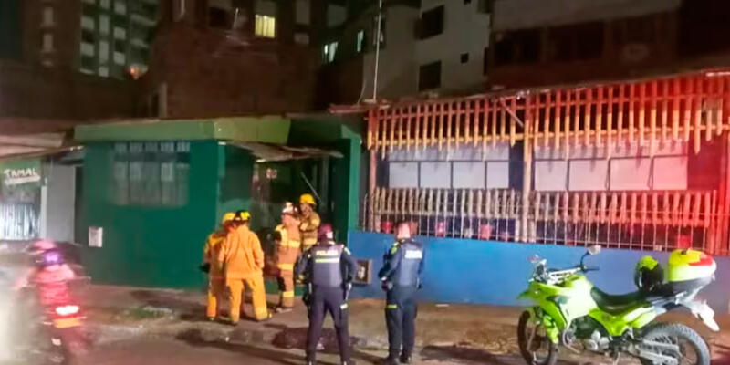 Hombre incendió su casa y recibió a los bomberos a golpes
