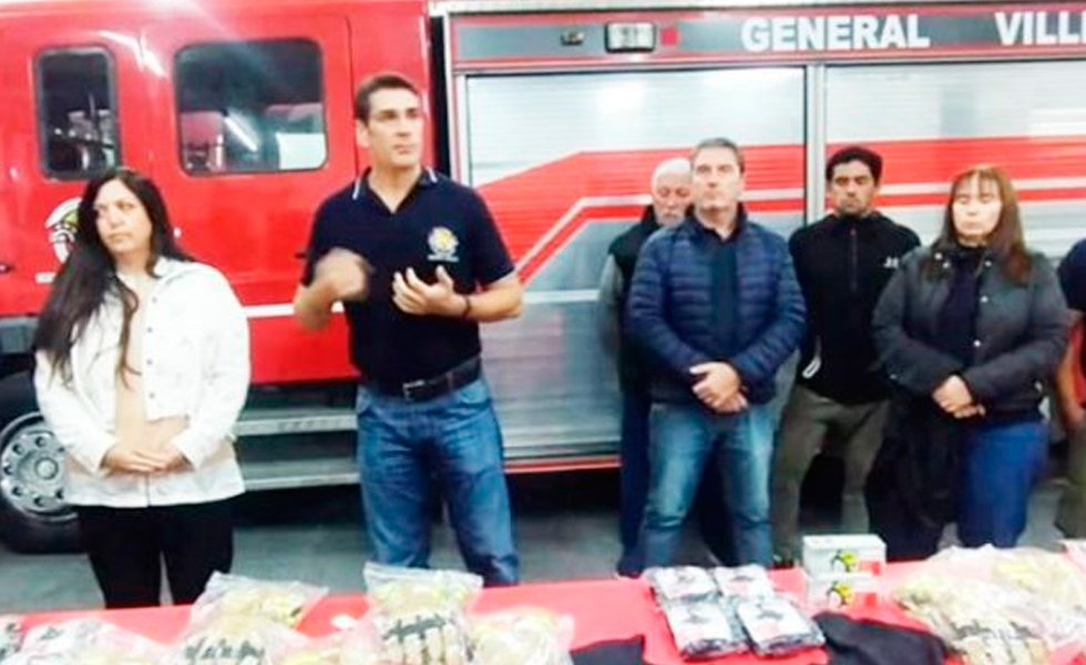 Bomberos Voluntarios presentó nuevos equipamientos