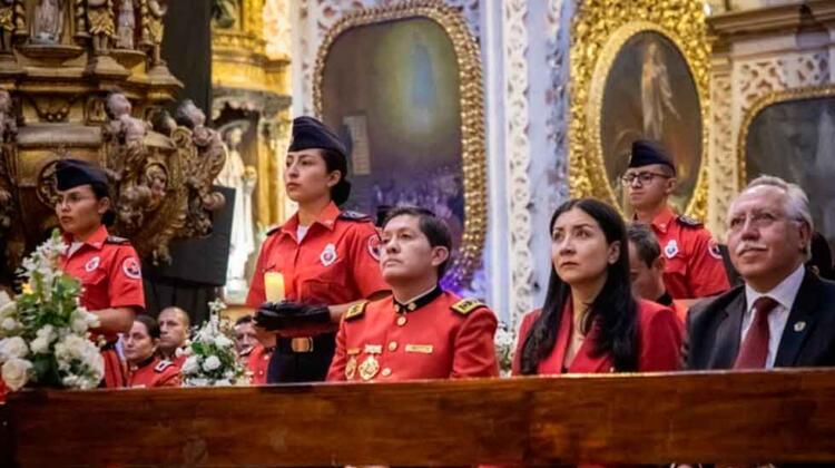 Bomberos de Quito inició celebraciones por su 80° aniversario
