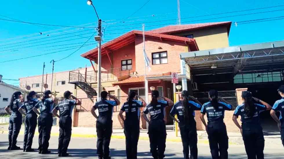 Bomberos de Merlo capacitarán a más de 600 chicos en prevención