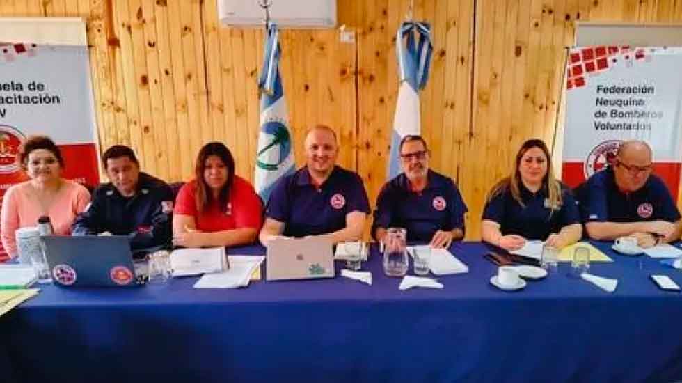 La Federación Neuquina de Bomberos Voluntarios eligió a sus autoridades