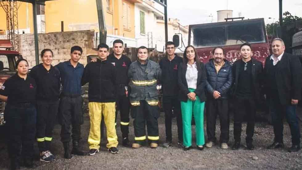 Bomberos Voluntarios de Caucete recibió ayuda y lo reactivaron