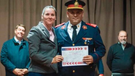 Reconocimiento a Bomberos por su labor en el incendio "El Centinela”