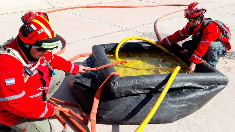 Bomberos Ciudad de La Rioja se capacitaron en incendios forestales