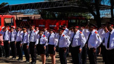Bomberos de Villa de Merlo celebrarán su día con los jardines de infantes