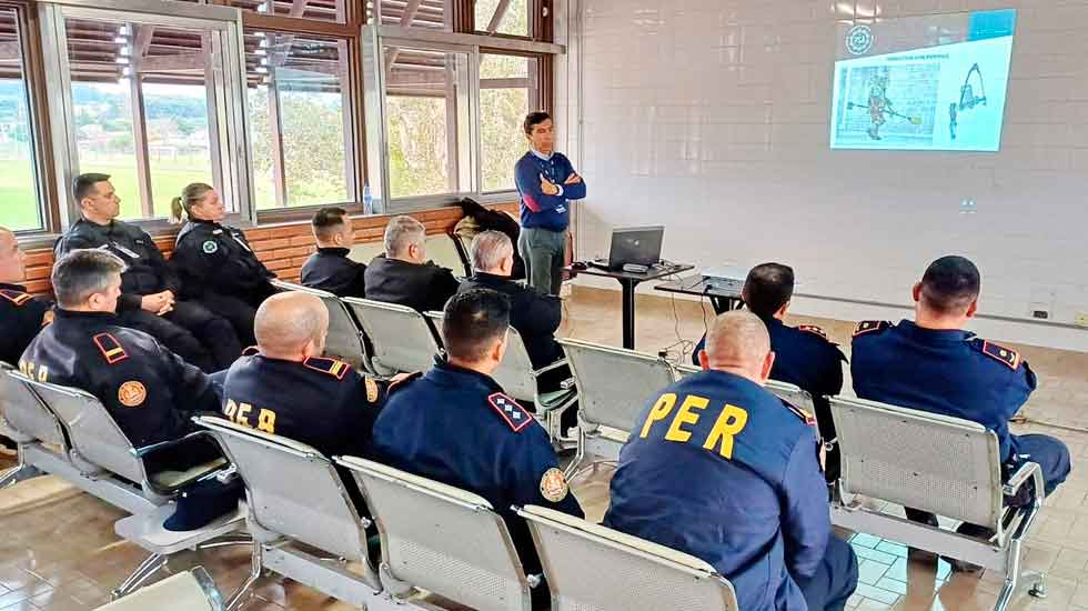 La PSA brindó una capacitación a los Bomberos Zapadores