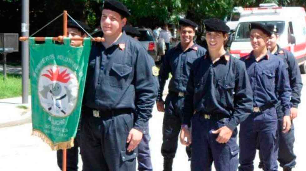 La Escuela de Cadetes "Juan Tomaso" de Bomberos cumplió 20 años