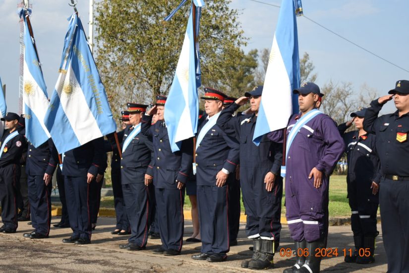 En un día histórico se oficializó el Cuerpo Activo de Bomberos de Villanueva