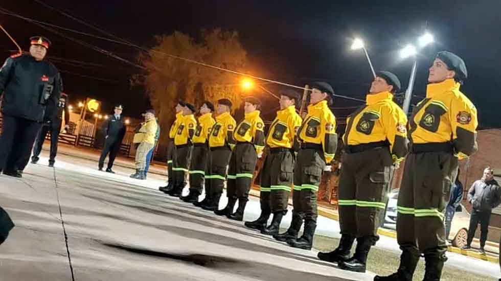 Presentación oficial de los Bomberos Voluntarios de Sarmiento