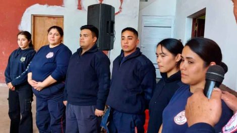 Cuatro mujeres se suman al cuartel de bomberos voluntarios