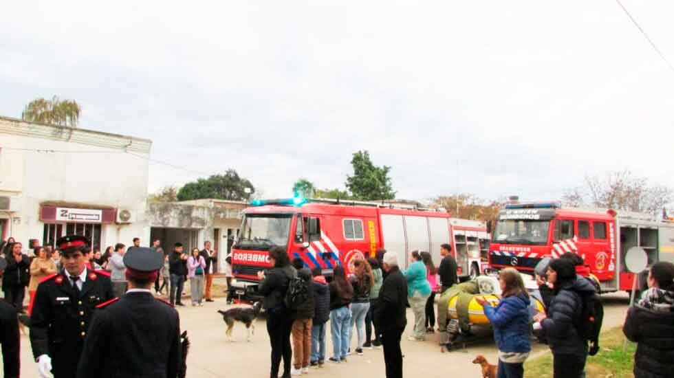 Bomberos Voluntario de O’Brien presentó una nueva unidad
