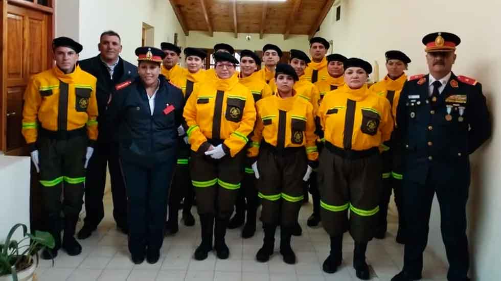 Presentación oficial de los Bomberos Voluntarios de Sarmiento