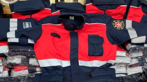 Bomberos de Castelli refuerzan su equipo con nueva inversión en protección