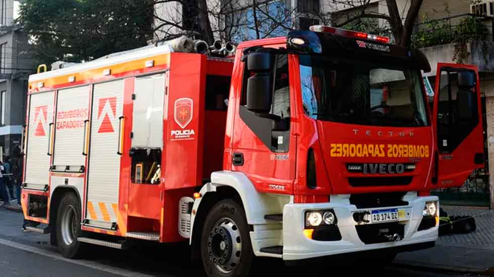 El gobierno considerará sumar una autobomba para Bomberos Zapadores