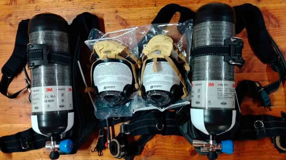 Bomberos de Epuyén adquieren equipos de protección respiratoria