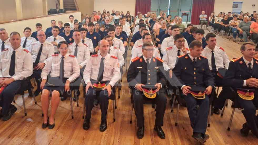 Acto por los 63 años de Bomberos Voluntarios San Carlos