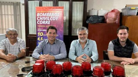 Entregaron balizas y sirenas para uso personal de bomberos en emergencias