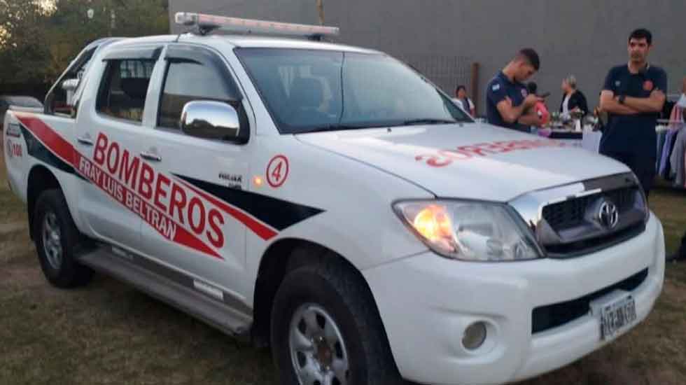 Bomberos Voluntarios de Fray Luis Beltrán sumaron una nueva unidad móvil