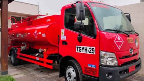 Consejo RM dispone primer carro de combustible para los Cuerpos de Bomberos
