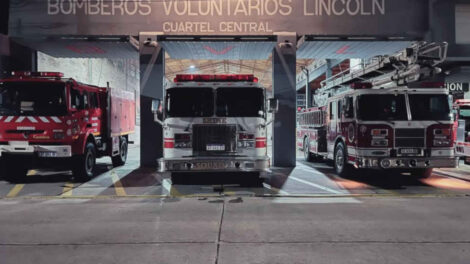 Bomberos Voluntarios de Lincoln suman una unidad de origen holandés