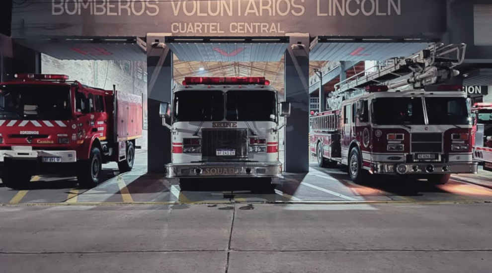 Bomberos Voluntarios de Lincoln suman una unidad de origen holandés