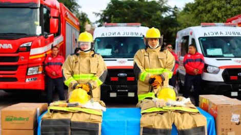 Los Bomberos de León Reciben más equipamiento y mejora salarial