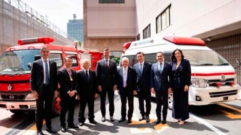 Sistema de emergencia nacional recibe 50 vehículos donados por bomberos de Japón