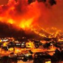 Detienen a dos bomberos por presunta participación en megaincendio de Valparaíso