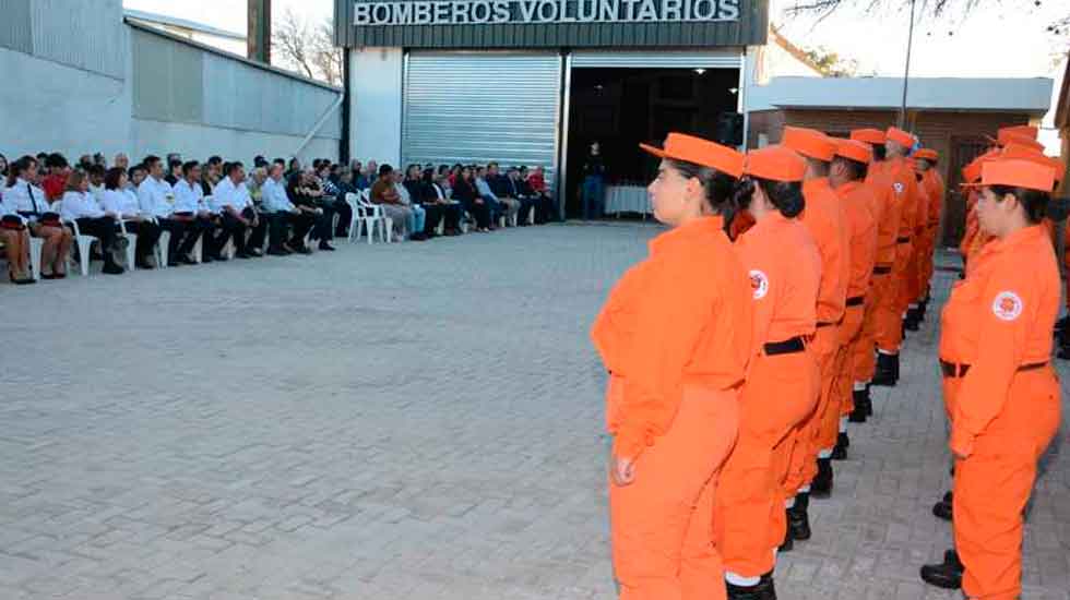 Bomberos Voluntarios de Los Cóndores Festejaron su 25 aniversario