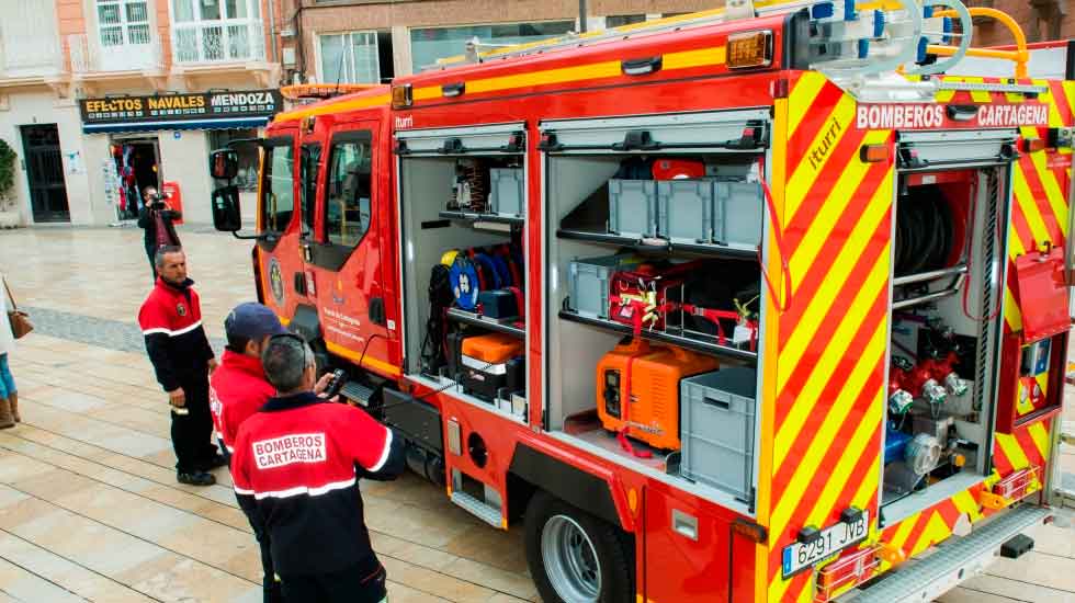 Los bomberos de Cartagena contarán con neveras en sus camiones
