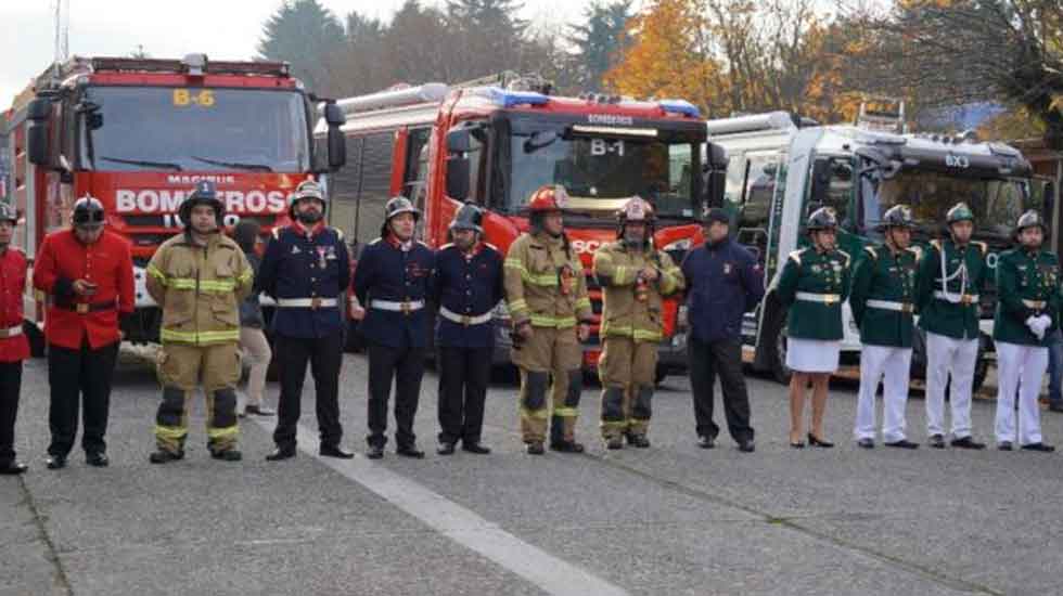 Bomberos de Puerto Aysén recibieron nuevas unidades de emergencia