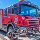 Bomberos voluntarios celebraron su día con la presentación de una nueva autobomba