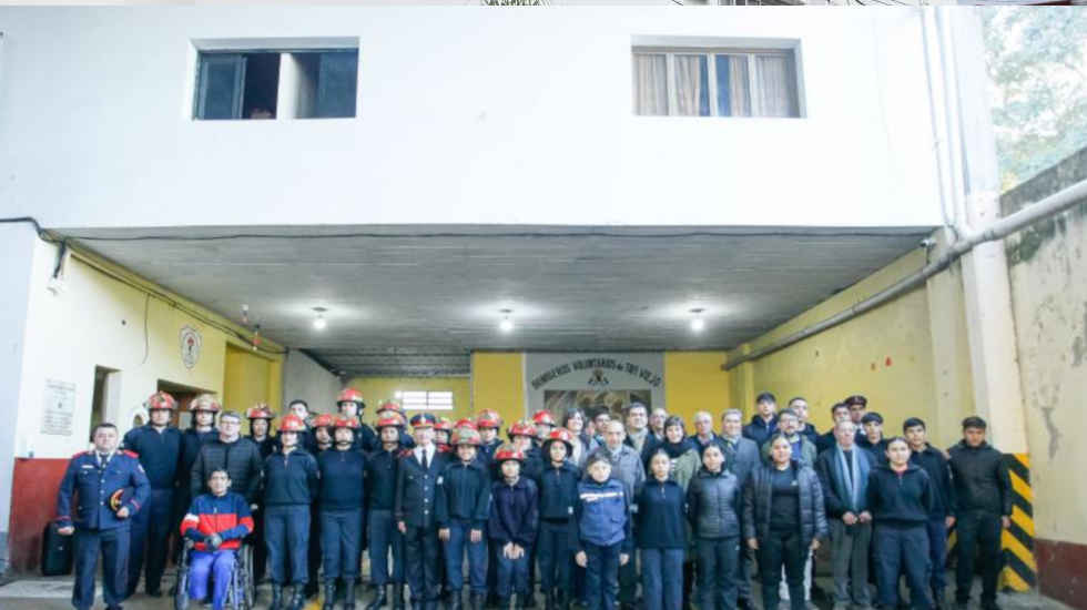 Celebraron el Día Nacional del Bombero Voluntario con un emotivo acto