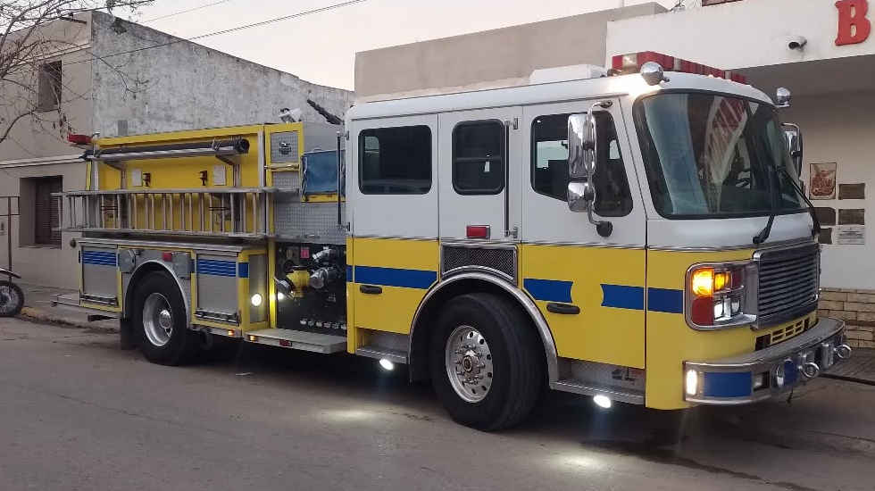 Nueva Unidad y Equipamiento para Bomberos Voluntarios