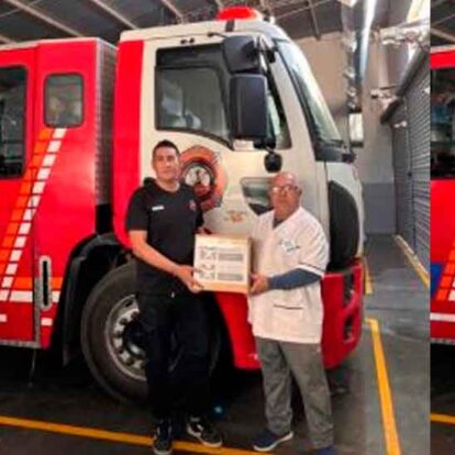 Entrega de botiquines de emergencia a bomberos voluntarios