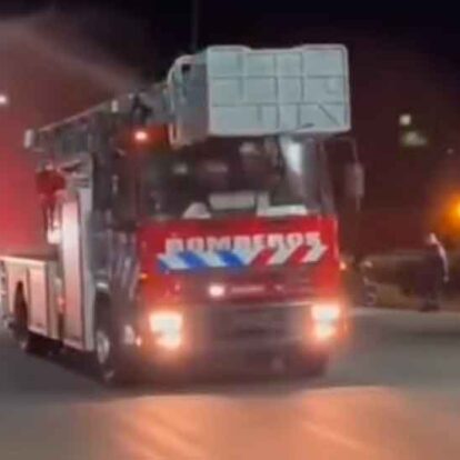 Nueva escalera para los Bomberos Voluntarios de Mar de Ajó
