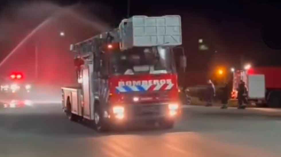 Nueva escalera para los Bomberos Voluntarios de Mar de Ajó