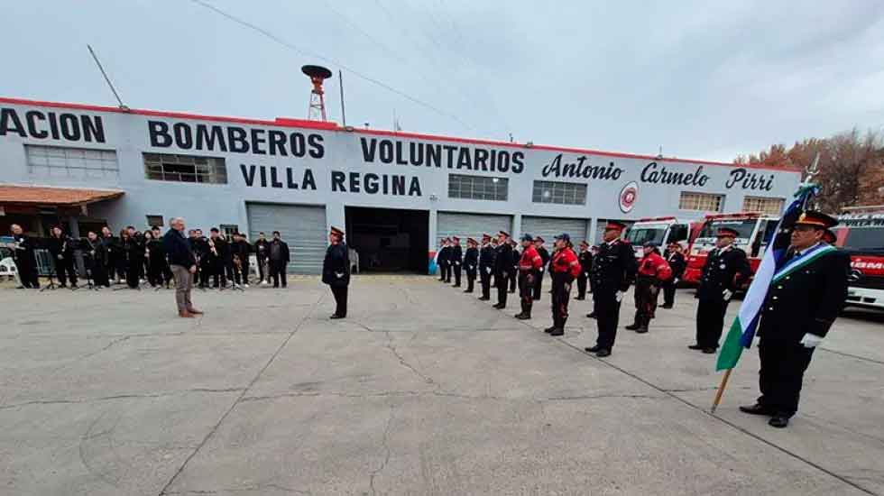 Bomberos Voluntarios de Regina celebraron su 65° aniversario