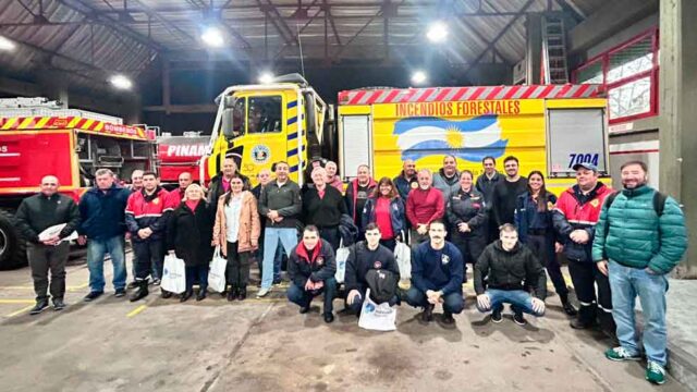 Encuentro regional de Bomberos Voluntarios en Pinamar