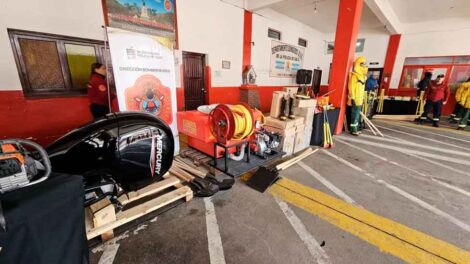 Bomberos de la Policía recibió nuevo equipamiento para la lucha contra incendios