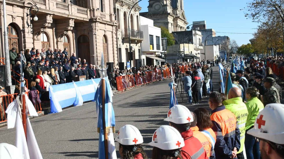 Los Bomberos Voluntarios celebraron sus 80 años