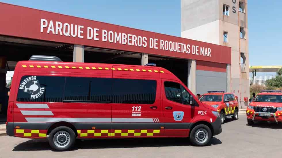 Bomberos del Poniente presenta cuatro nuevos vehículos