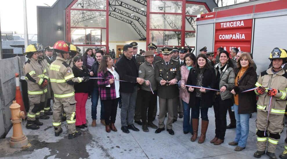 Moderna nueva sala de máquinas se inauguró en Bomberos la Isla