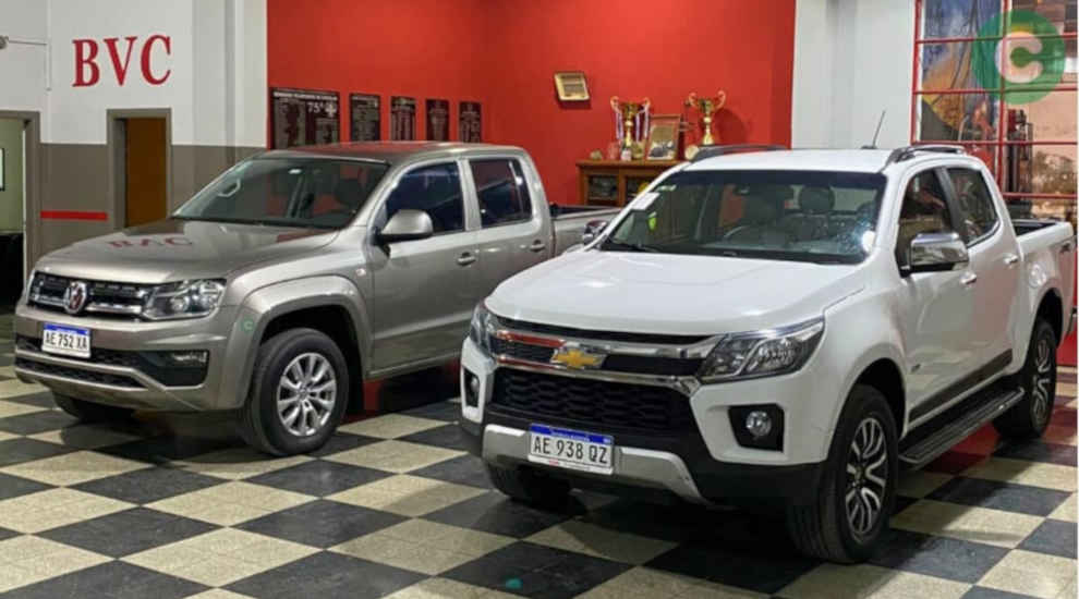 Los Bomberos de Cañuelas suman dos camionetas a su flota
