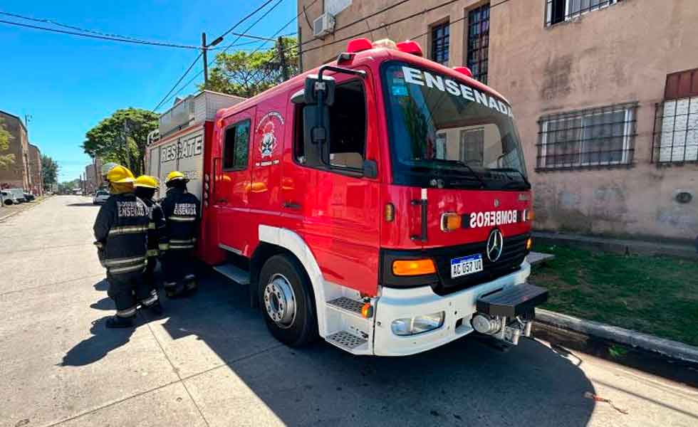 Bomberos actualizan su sistema de comunicación para emergencias