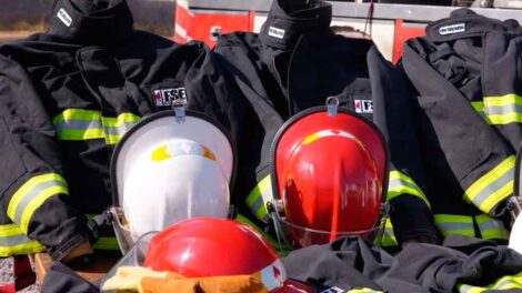 Suman equipamiento para Bomberos de la Zona Este