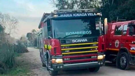 Bomberos voluntarios de María Ignacia Vela presentan su nuevo móvil 17