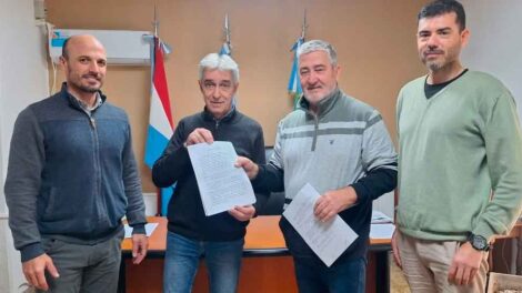 Bomberos Voluntarios recibieron un terreno para construir el cuartel