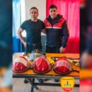 Comercios donan cascos y guantes a los Bomberos