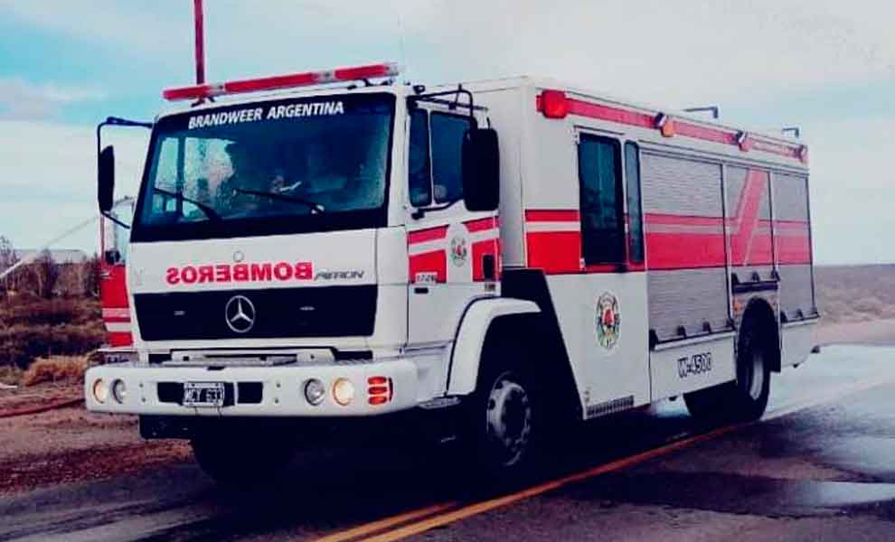 Bomberos Voluntarios de Plaza Huincul sumaron un nuevo autobomba